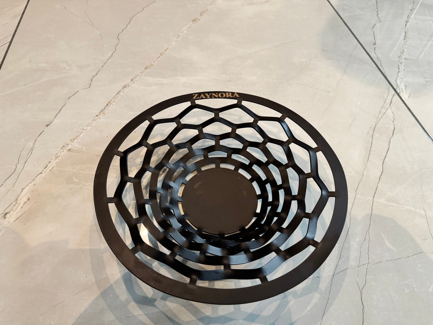 ZAYNORA Modern Stainless Steel Fruit Basket 25Cm - Elegant Openwork Design for Home Décor