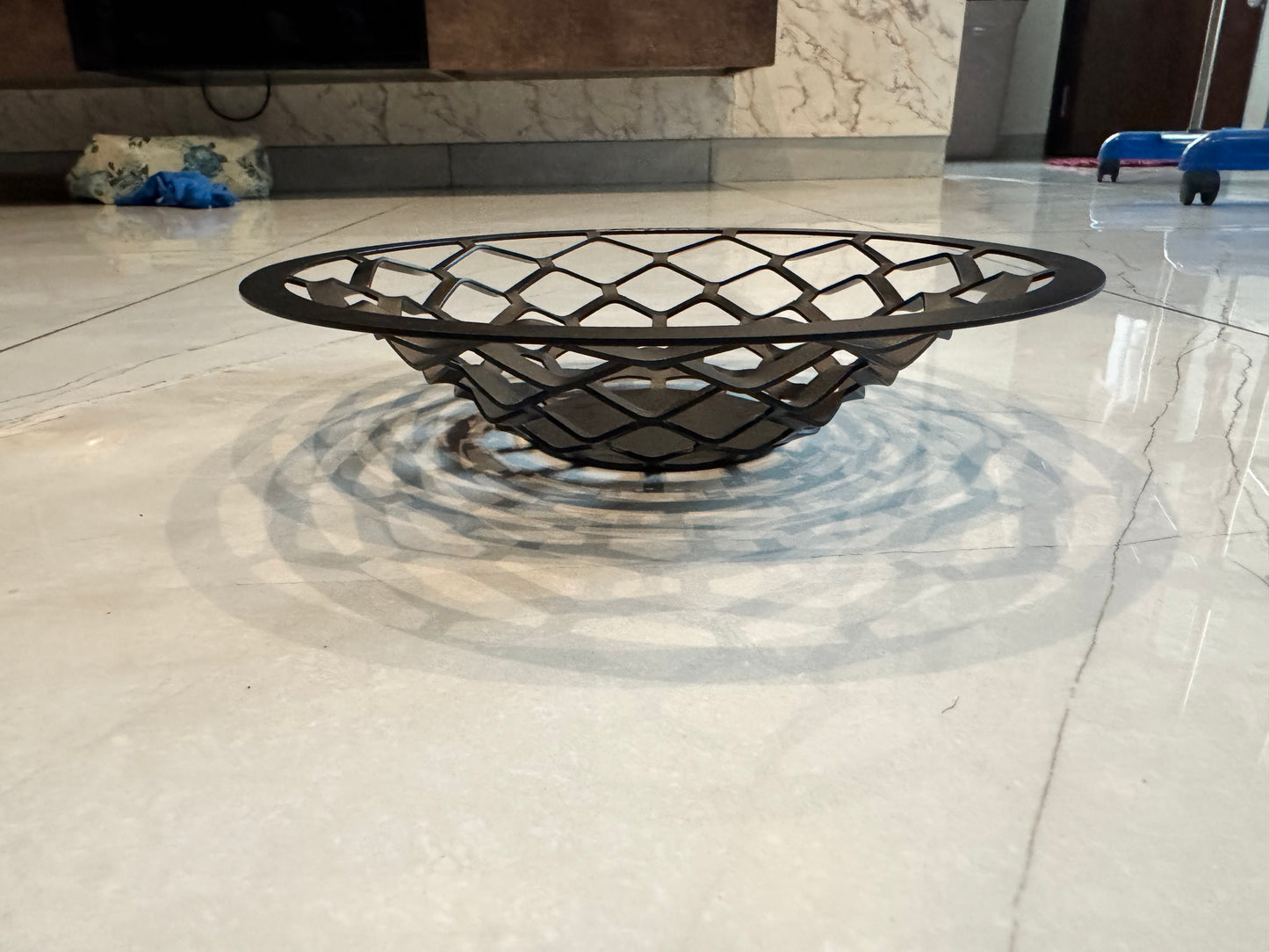 ZAYNORA Modern Stainless Steel Fruit Basket 25Cm - Elegant Openwork Design for Home Décor